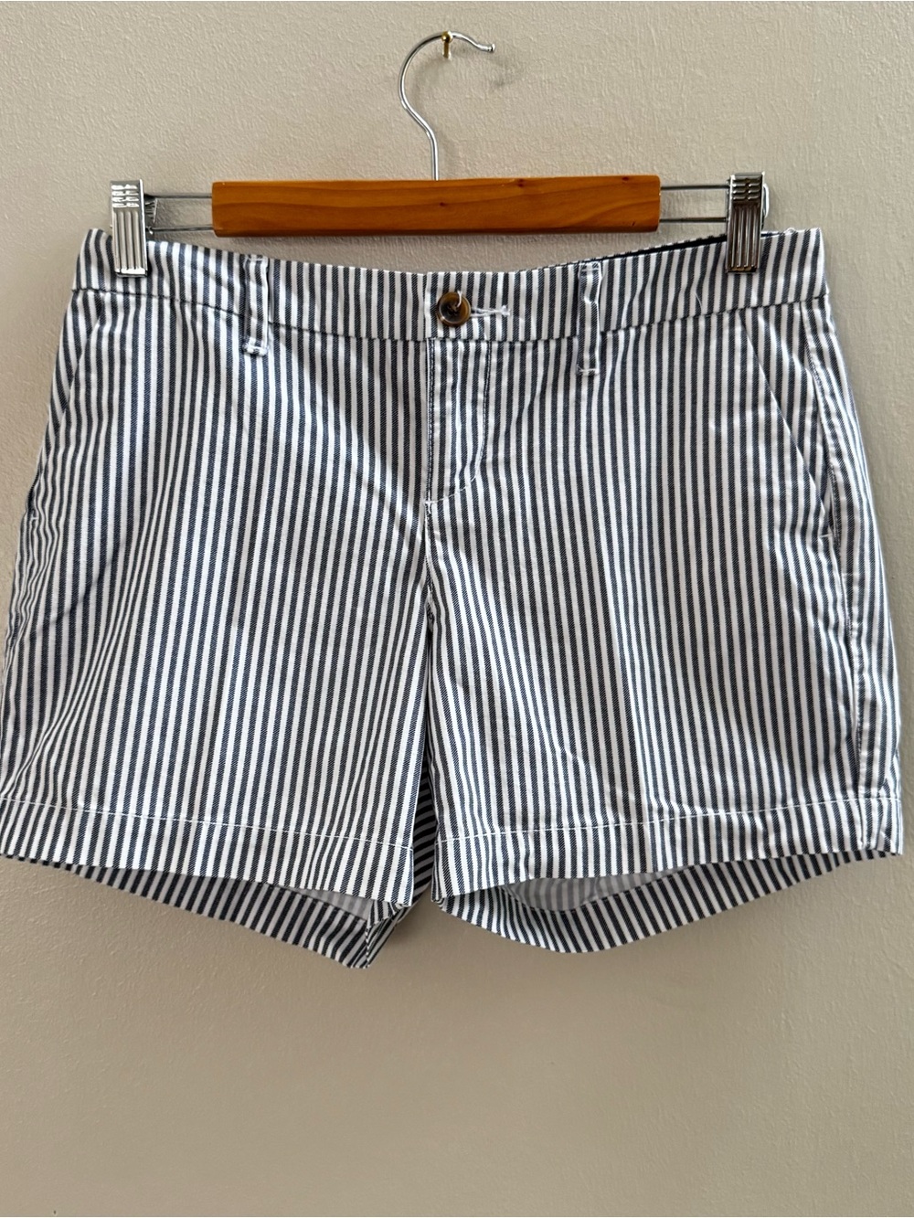 Old Navy Blue White Stripe Chino preppy Shorts Size 2